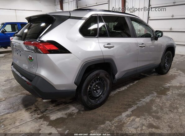 2T3F1RFV3LC085724 2020 TOYOTA RAV4 Серебряный Задняя правая четверть