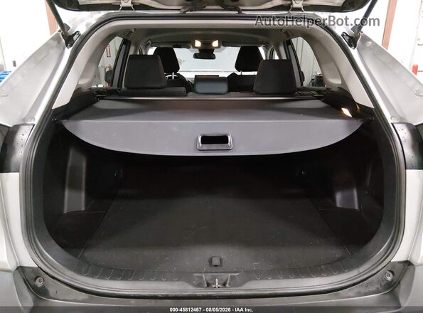 2T3F1RFV3LC085724 2020 TOYOTA RAV4 Серебряный 