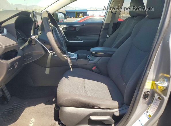 2T3F1RFV3MW190070 2021 TOYOTA RAV4 Silver Вид салону спереду