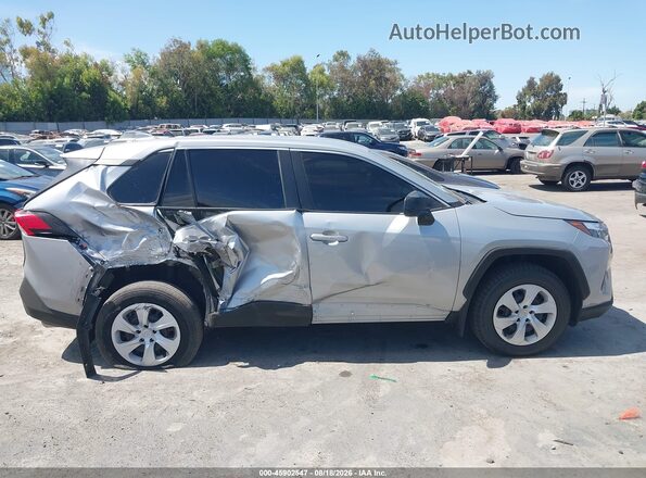2T3F1RFV3RW413859 2024 TOYOTA RAV4 Silver Vista interior trasera