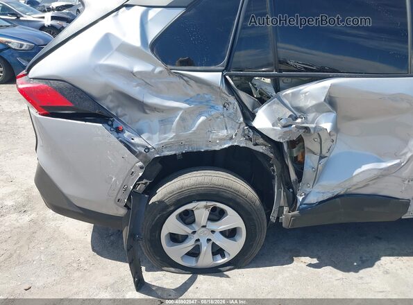 2T3F1RFV3RW413859 2024 TOYOTA RAV4 Silver Vista frontal