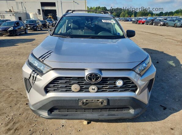 2T3F1RFV4MC252657 2021 TOYOTA RAV4 Silver Դիմացի տեսք
