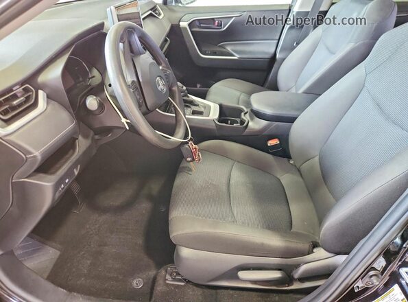 2T3F1RFV4RC470461 2024 TOYOTA RAV4 Черный Вид салона спереди