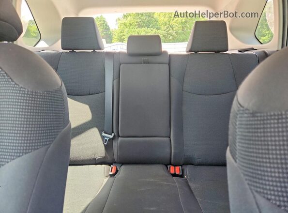 2T3F1RFV9PC377285 2023 TOYOTA RAV4 White Widok tylnych siedzeń