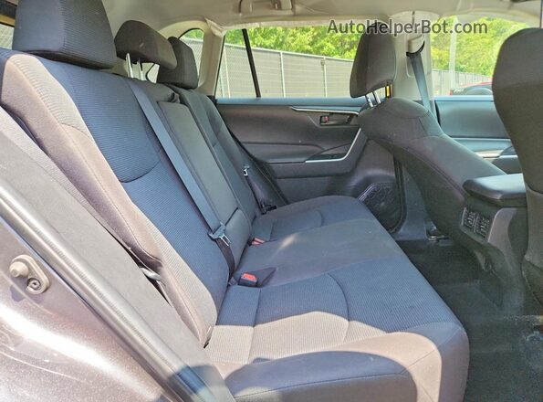 2T3G1RFV0NC260339 2022 TOYOTA RAV4 Gray Вид задньої частини салону