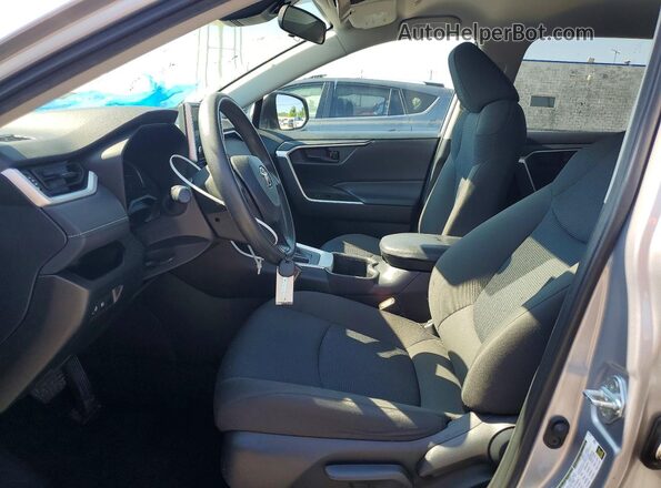 2T3G1RFV1PC386552 2023 TOYOTA RAV4 Silver Front interior view