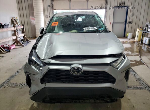 2T3G1RFV2RC431288 2024 TOYOTA RAV4 Silver წინა ხედი