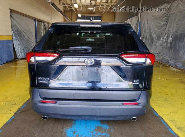 2T3G1RFV3NC262957 2022 TOYOTA RAV4 Black Widok z tyłu