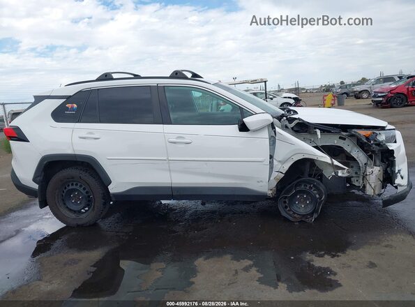 2T3G1RFV4MC157617 2021 TOYOTA RAV4 White Rear interior view