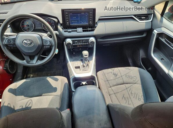 2T3G1RFV9KC003580 2019 TOYOTA RAV4 Красный Вид панели приборов