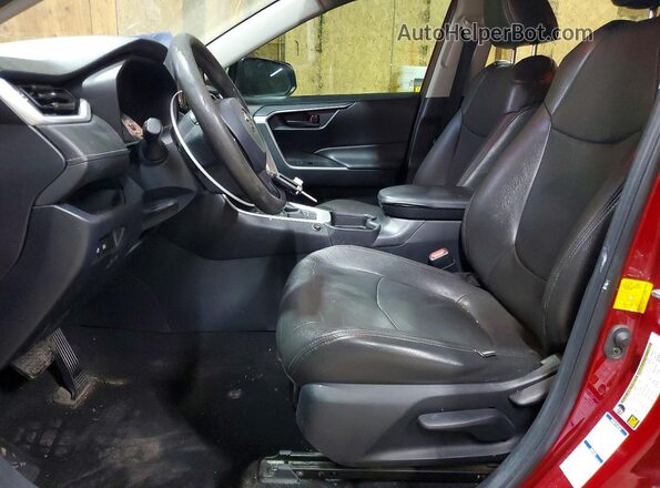 2T3G1RFV9LC061254 2020 TOYOTA RAV4 Красный Вид салона спереди