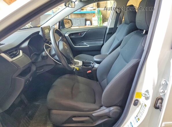2T3G1RFV9MC198454 2021 TOYOTA RAV4 Белый Вид салона спереди