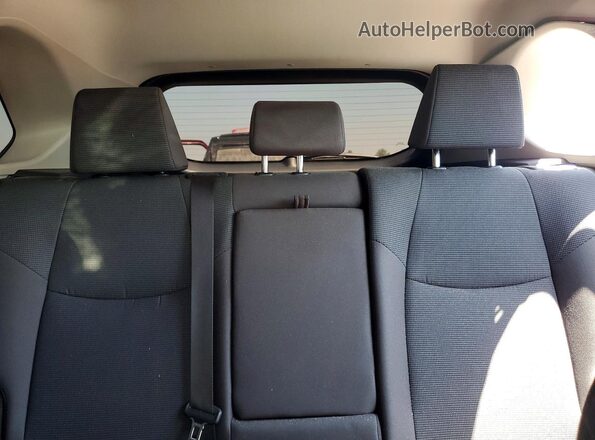 2T3G1RFV9SW576882 2025 TOYOTA RAV4 White Rear seats view