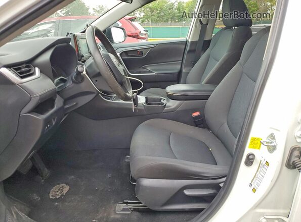 2T3H1RFV0MC127972 2021 TOYOTA RAV4 White Widok wnętrza z przodu