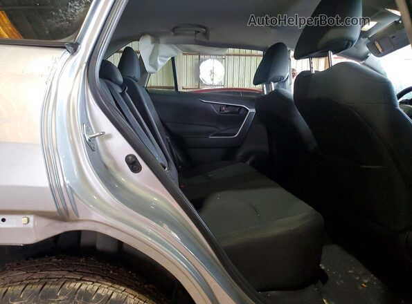 2T3H1RFV0SW405989 2025 TOYOTA RAV4 Silver Vista de los asientos traseros