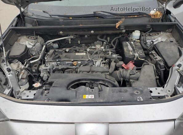 2T3H1RFV1KW030792 2019 TOYOTA RAV4 Silver Widok wnętrza z tyłu
