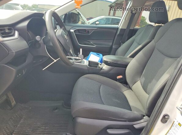 2T3H1RFV2MC152825 2021 TOYOTA RAV4 White Вид спереду