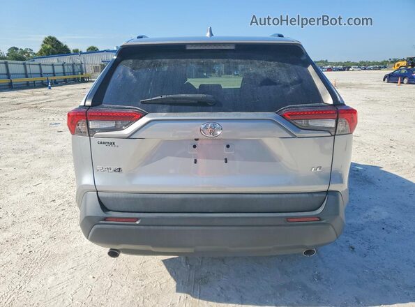 2T3H1RFV2MW125378 2021 TOYOTA RAV4 Silver უკანა ხედი