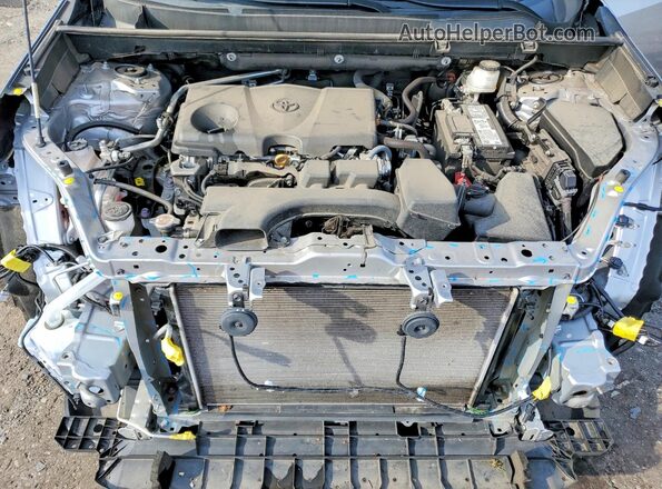 2T3H1RFV2PC216477 2023 TOYOTA RAV4 Silver ძრავის განყოფილების ხედი