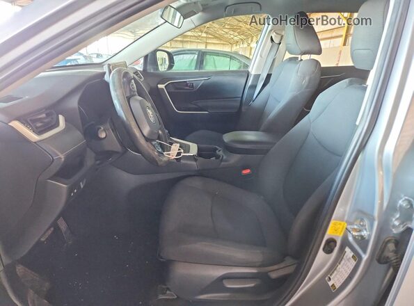 2T3H1RFV3LW097105 2020 TOYOTA RAV4 Silver Front interior view