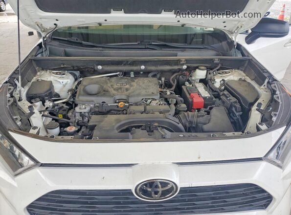 2T3H1RFV4MC121639 2021 TOYOTA RAV4 White Rear interior view