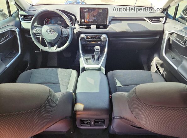 2T3H1RFV4SC357611 2025 TOYOTA RAV4 Белый Вид панели приборов