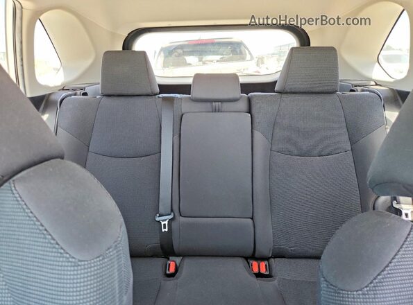 2T3H1RFV5MC158604 2021 TOYOTA RAV4 Silver უკანა სავარძლების ხედი