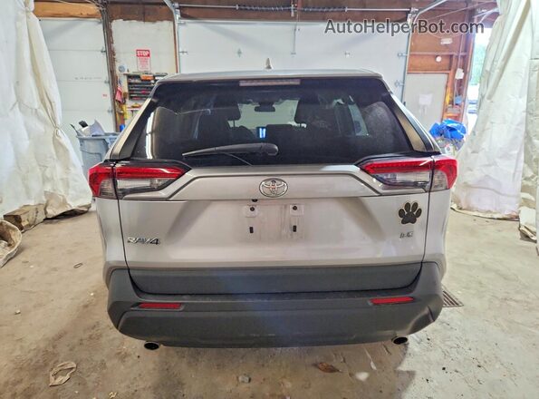 2T3H1RFV5PC239400 2023 TOYOTA RAV4 Silver Rear view
