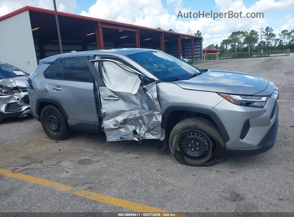 2T3H1RFV5SC309311 2025 TOYOTA RAV4 Silver Front view