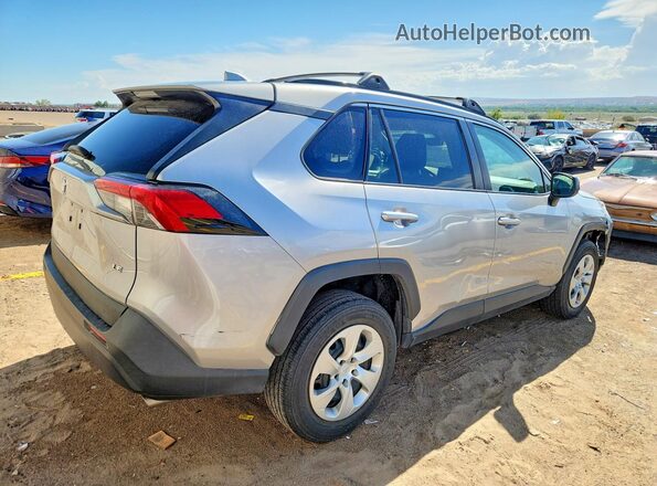 2T3H1RFV9LC081718 2020 TOYOTA RAV4 Silver Rear right
