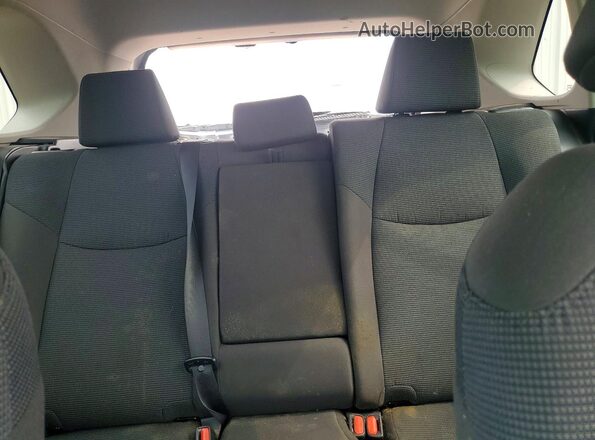 2T3H1RFV9NC193650 2022 TOYOTA RAV4 Silver Widok tylnych siedzeń