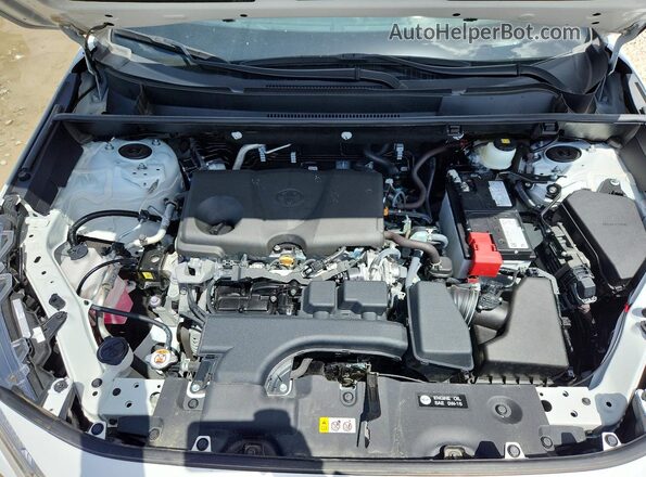 2T3H1RFV9RW351702 2024 TOYOTA RAV4 White Widok wnętrza z tyłu