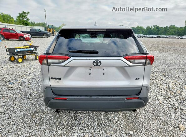 2T3H1RFVXPW268681 2023 TOYOTA RAV4 Silver Widok z tyłu