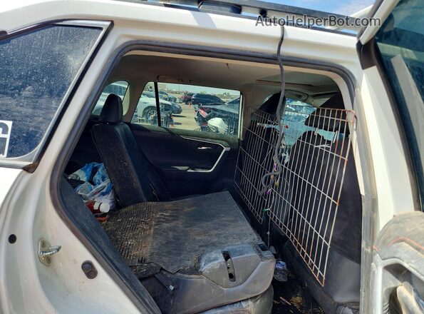 2T3J1RFV1LC082184 2020 TOYOTA RAV4 White Rear interior view