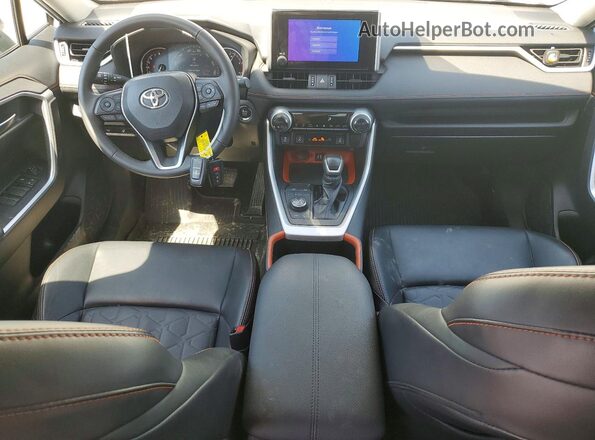 2T3J1RFV2RW450086 2024 TOYOTA RAV4 White Առջևի վահանակի տեսք