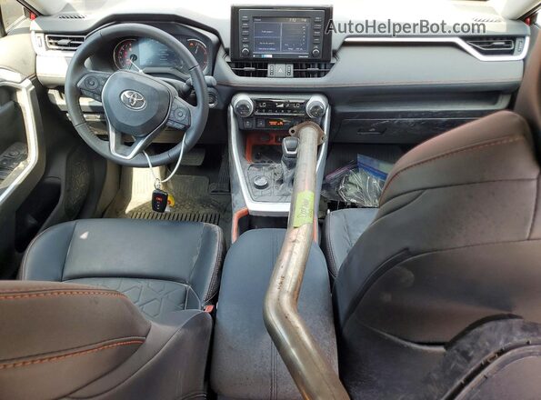 2T3J1RFV4NW306243 2022 TOYOTA RAV4 Red Вид панелі приладів