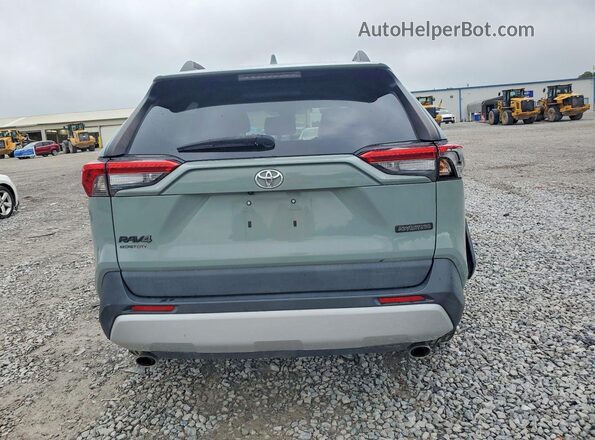 2T3J1RFV6MW180420 2021 TOYOTA RAV4 Gray Հետևի տեսք