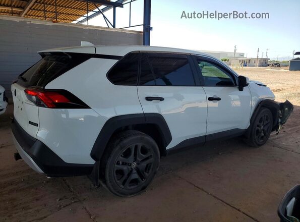 2T3J1RFV6PW336668 2023 TOYOTA RAV4 White Trasero derecho