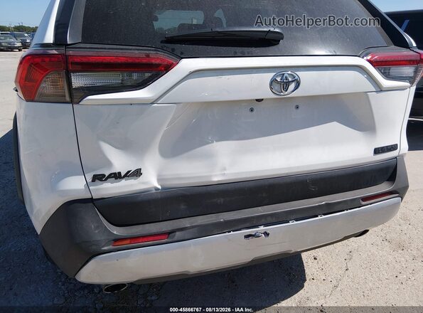 2T3J1RFV6RW476898 2024 TOYOTA RAV4 White Widok z przodu