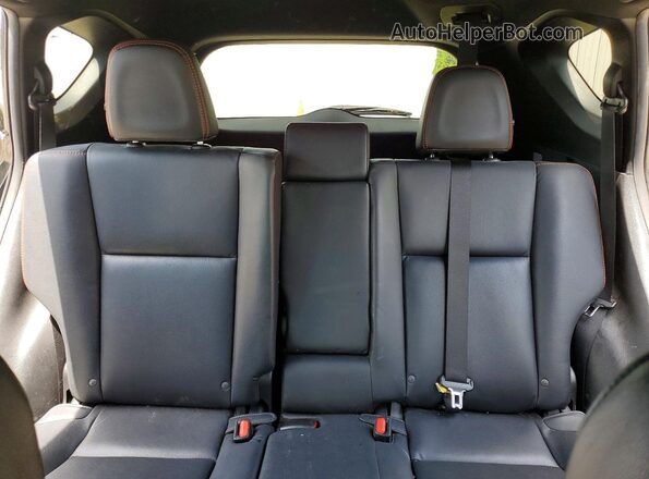 2T3JFREV1GW452489 2016 TOYOTA RAV4 Black Rear seats view