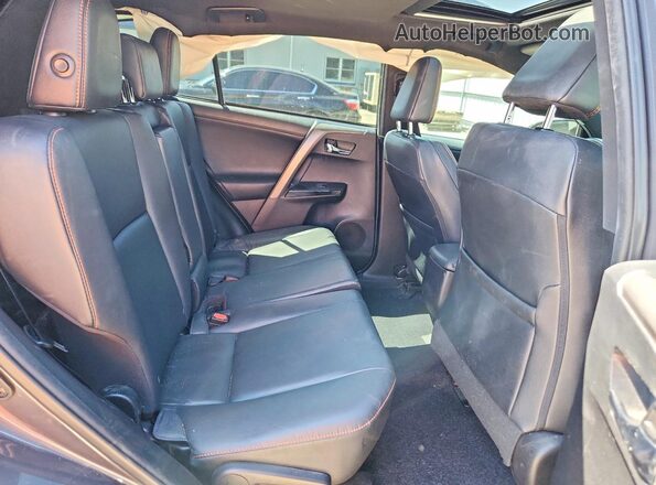 2T3JFREV1HW589787 2017 TOYOTA RAV4 Gray Սալոնի հետևի տեսք