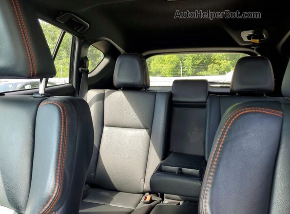 2T3JFREV7GW409436 2016 TOYOTA RAV4 Черный Вид задних сидений