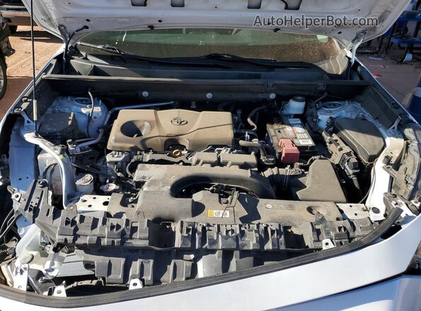 2T3K1RFV6KW001942 2019 TOYOTA RAV4 White Սալոնի հետևի տեսք