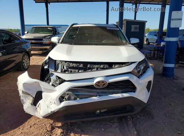 2T3K1RFV6KW001942 2019 TOYOTA RAV4 White Դիմացի տեսք