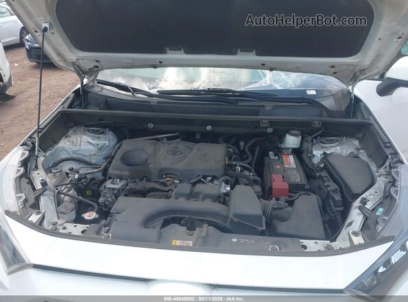 2T3K1RFVXNW198330 2022 TOYOTA RAV4 White Widok z tyłu