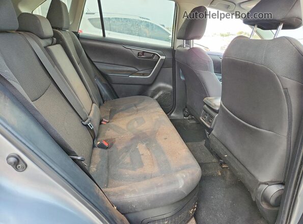 2T3LWRFV0LW071685 2020 TOYOTA RAV4 Silver უკანა სალონის ხედი