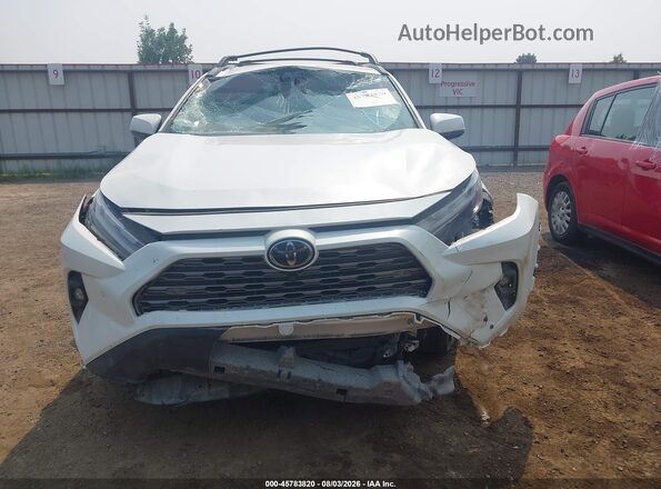 2T3N1RFV2NW268271 2022 TOYOTA RAV4 Белый Вид задней части салона