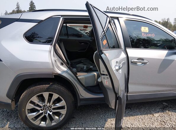2T3N1RFV4KW040588 2019 TOYOTA RAV4 Silver Vista de la etiqueta del VIN