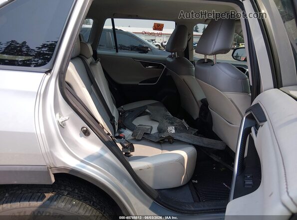 2T3N1RFV4KW040588 2019 TOYOTA RAV4 Silver 