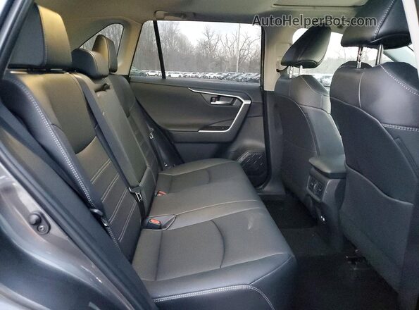 2T3N1RFV6SW634261 2025 TOYOTA RAV4 Gray Rear interior view